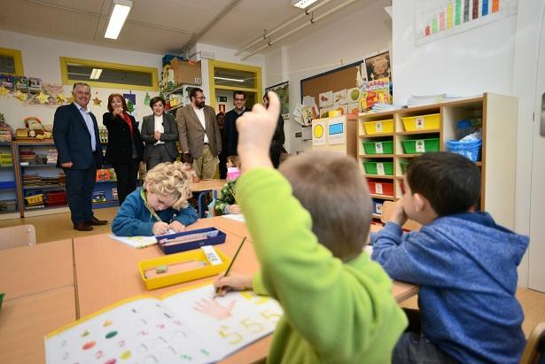 Escolares en una de las nuevas aulas. 