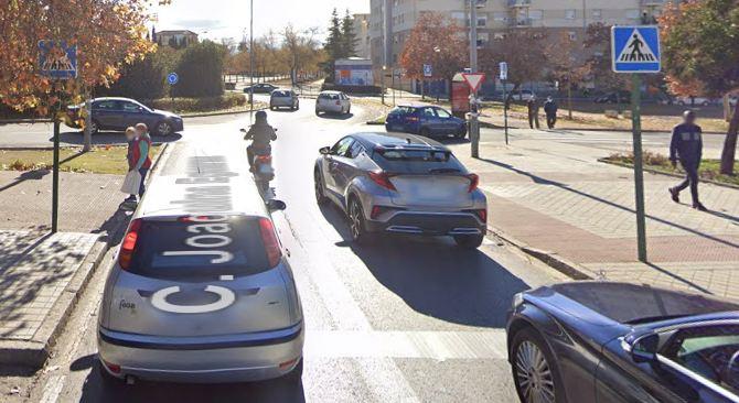 La intersección de Joaquina Eguaras con Tete Montoliú contará con un semáforo.