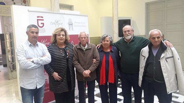 Antonio Garcia Ordoñez, Luis Lopez Garcia y Nati Bullejos con Fátima Gómez, Juan Francisco Arenas y Francisco Vigueras. Antonio Garcia Ordoñez, Luis Lopez Garcia y Nati Bullejos con Fátima Gómez, Juan Francisco Arenas y Francisco Vigueras.