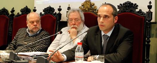 A la derecha, Jesús Rodríguez, durante un acto en el Colegio de Abogados.