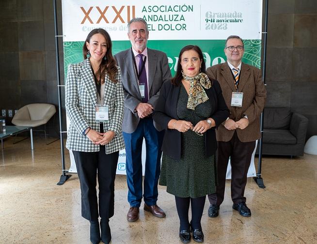 La directora gerente, segunda a la dcha., junto a parte del equipo organizador del congreso