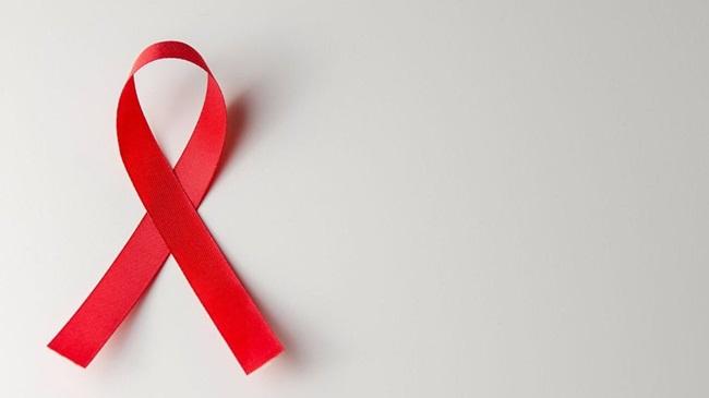 Lazo rojo que simboliza la lucha contra el Sida.