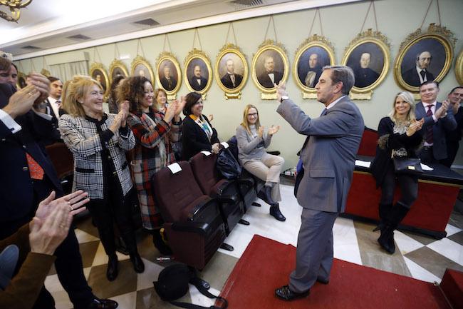 El nuevo decano del Colegio de Abogados.