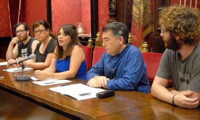 Presentación del punto de información LGBTI.