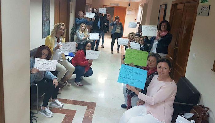Limpiadoras, en el encierro en Salud. Limpiadoras, en el encierro en Salud.