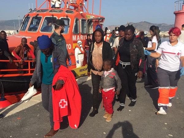 Entre las personas rescatadas había dos menores.