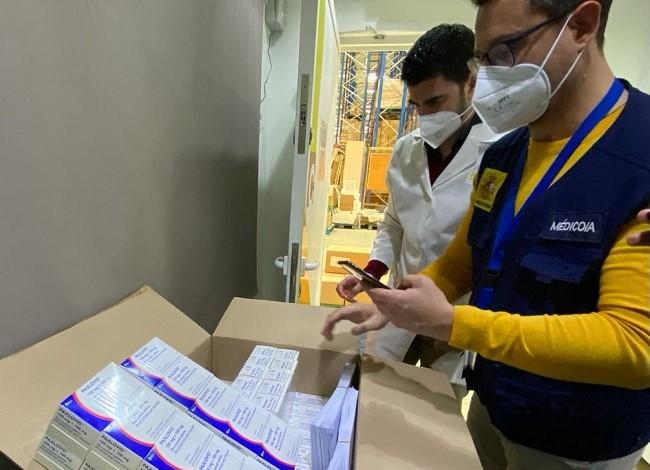 Llegada del medicamento a los almacenes de Bidafarma.