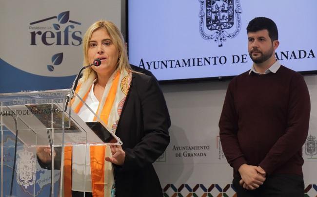 La concejal Nuría Gutiérrez, en la explicación del programa 'Navidad sin soledad'