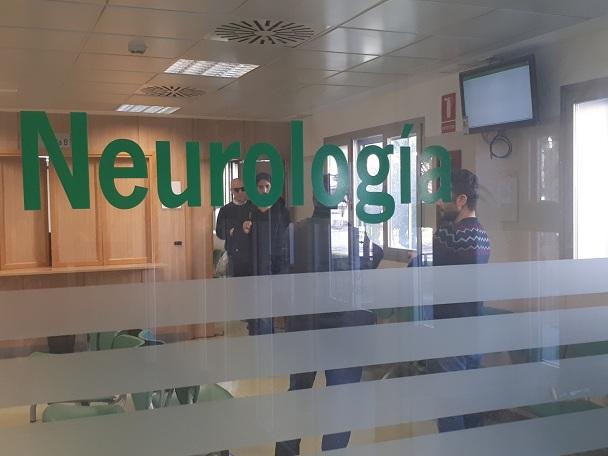 Entrada a consultas de Neurología. 