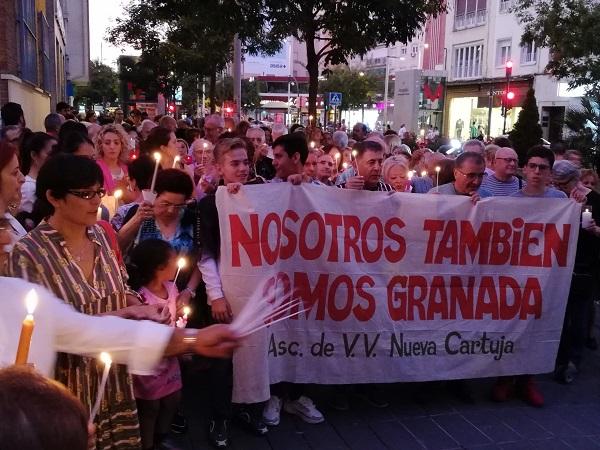 Concentración durante el encierro del Defensor y el párroco de La Paz.