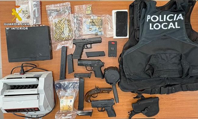 Armas intervenidas.