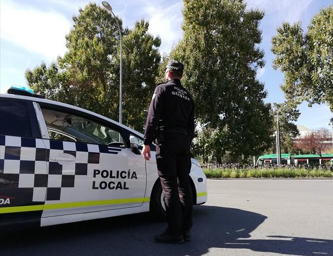 Imagen de un control de la Policía Local, este miércoles, en el Palacio de los Deportes.