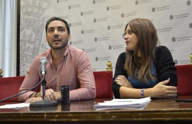 Eduardo Castillo y Jemi Sánchez Eduardo Castillo y Jemi Sánchez.
