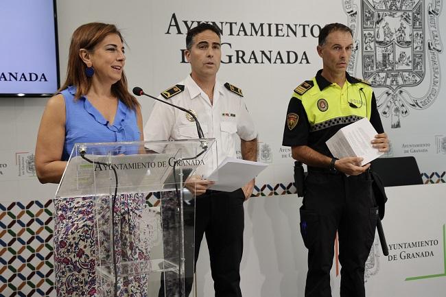 Raquel Ruz con José Antonio Rebollo y Álvaro Martín.