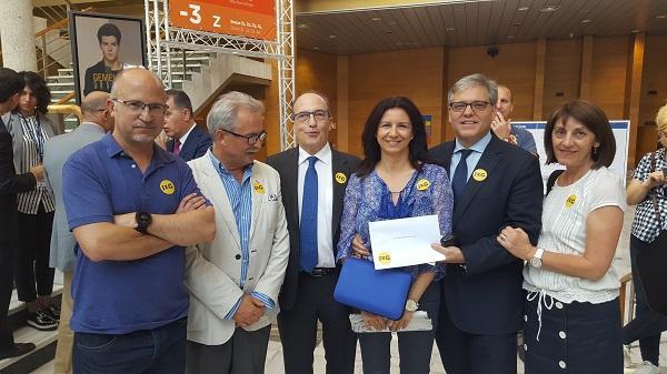 Representantes de Juntos por Granada que entregaron una carta al ministro.