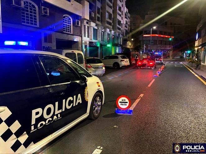 Control de la Policía Local en Motril. 