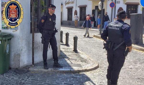 Agentes de la Policía Local de servicio.