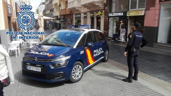 La Policía Nacional ha puesto al detenido a disposición judicial.