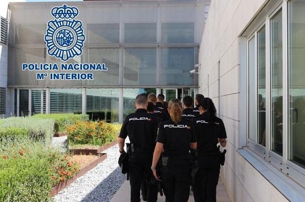 Agentes en prácticas en la Jefatura de Andalucía Oriental. 