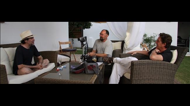 Entrevista a Sabina en Rota (Cádiz) en 2012. En la imagen, Joaquín Sabina, Alfonso Martínez Foronda y Luis García Montero.