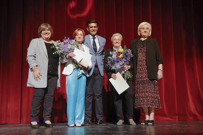 El alcalde ha presidido la entrega los premios. 