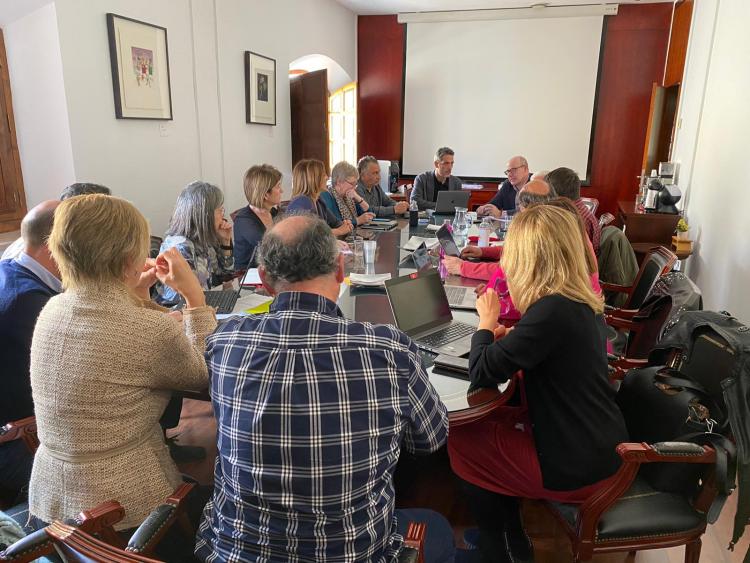 Imagen de una de las reuniones de la comisión de seguimiento de la UGR.