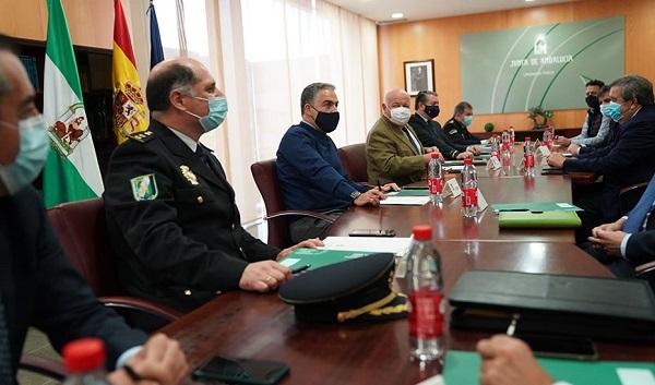 Reunión entre la Junta, Policía Autonómica y Bidafarma para la logística de las vacunas. Reunión entre la Junta, Policía Autonómica y Bidafarma para la logística de las vacunas.