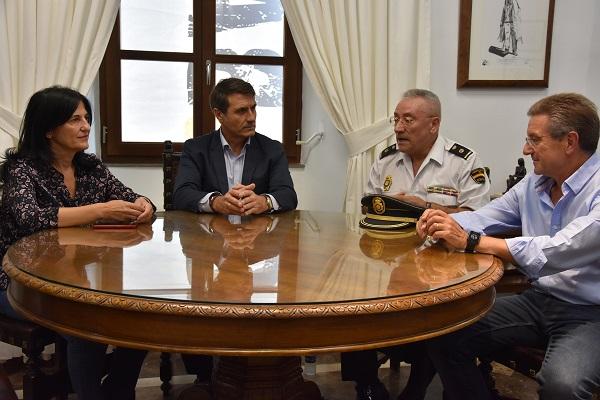 Baza ha decretado luto oficial y guardará un minuto de silencio este mediodía de sábado.