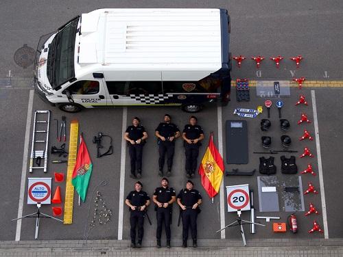 Imagen con la que la Policía Local se ha sumado al 'Tetris challenge'.