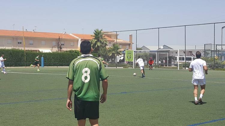 Imagen del torneo solidario. Imagen del torneo solidario.