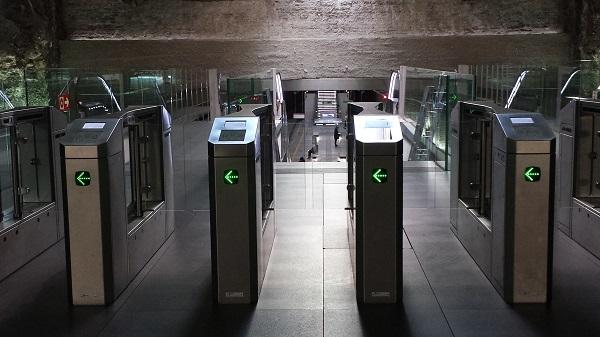 El Metro de Granada ha adaptado sus frecuencias. El Metro de Granada ha adaptado sus frecuencias.