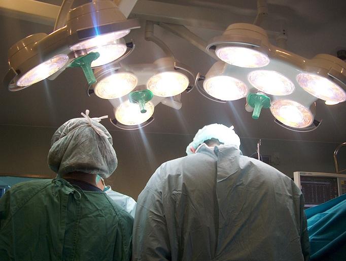 Quirófano durante una operación de trasplante.