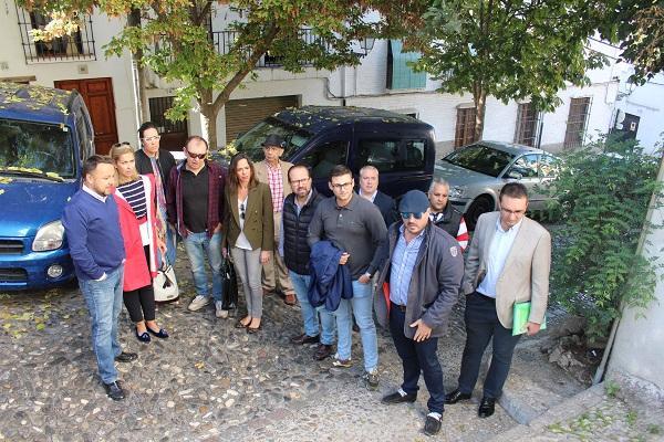 Ediles del PP en una visita al Albaicín.