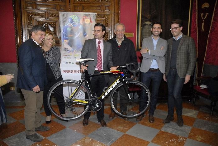 La Vuelta a Andalucía vuelve a la capital tras 14 años de ausencia. La Vuelta a Andalucía vuelve a la capital tras 14 años de ausencia.