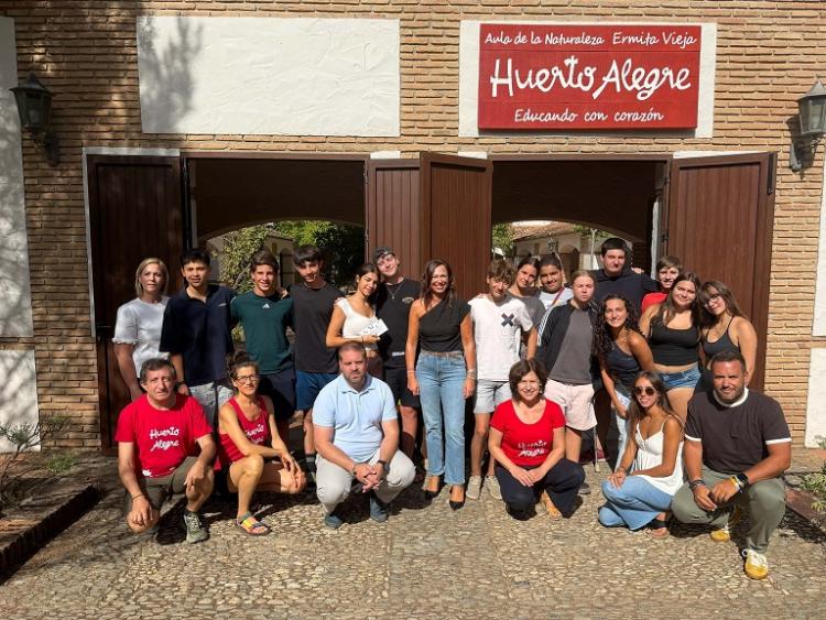 Clausura del campo de voluntariado en el aula de naturaleza Ermita Vieja, gestionada por Huerto Alegre. 