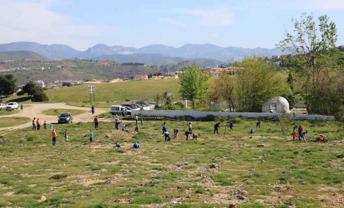 Trabajos de restauración en el Parque de las Canteras. 