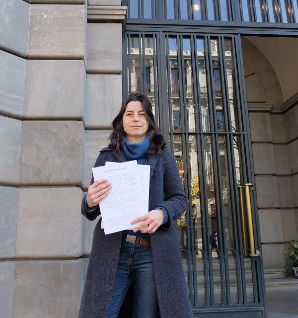 Marta Gutiérrez, cuando presentó la denuncia en la Fiscalía.