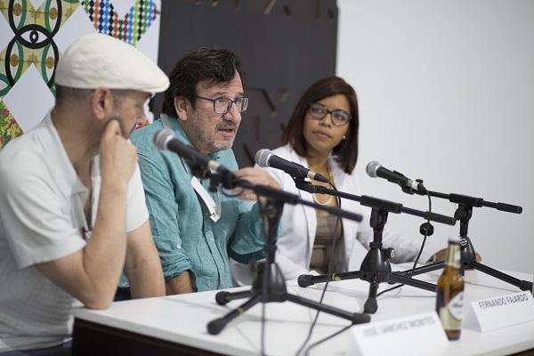 De izquierda a derecha, José Sánchez Montes, Fernando Fajardo y María Elena Marroquín. Uno de los coloquios celebrados durante el festival.