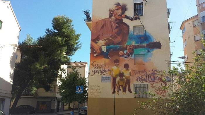 Imagen del espectacular mural dedicado a Jesús Arias.