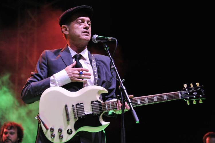 Santiago Auserón, durante el concierto en la Ermita de los Tres Juanes.