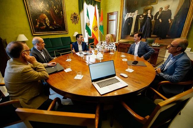 Reunión para la firma del protocolo de funcionamiento de la Casa de las Músicas.