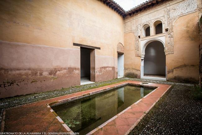 Patio de la Casa Nazarí de la Calle Real.