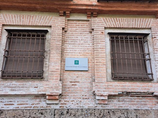 Detalle de la sede del Centro de Documentación Musical de Andalucía. 