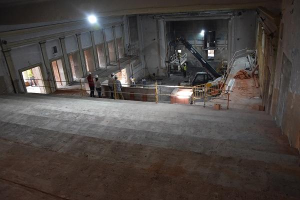 Imagen de las obras del Teatro Dengra.