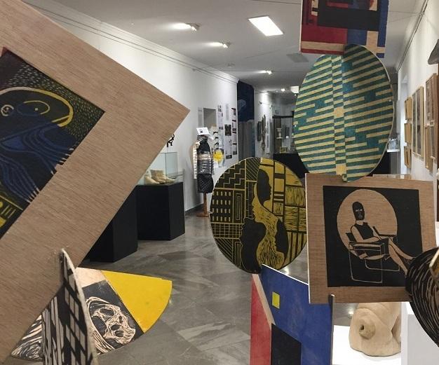 Un aspecto de la exposición en el centro Un aspecto de la exposición en el centro.