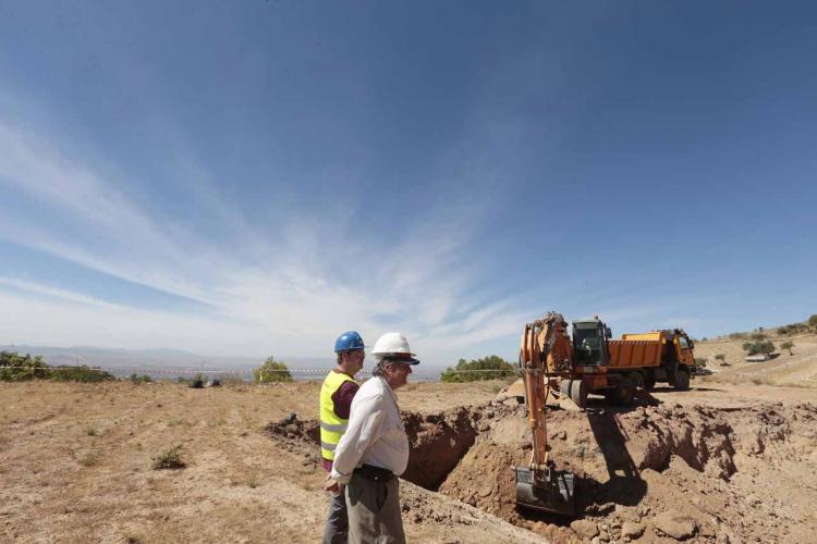 Imagen del inicio de las excavaciones en Alfacar.
