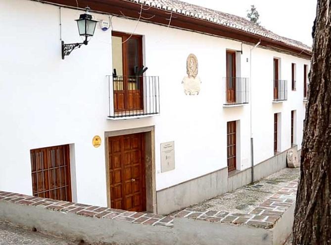 Casa Molino Ángel Ganivet, en la Cuesta de los Molinos Casa Molino Ángel Ganivet, en la Cuesta de los Molinos.