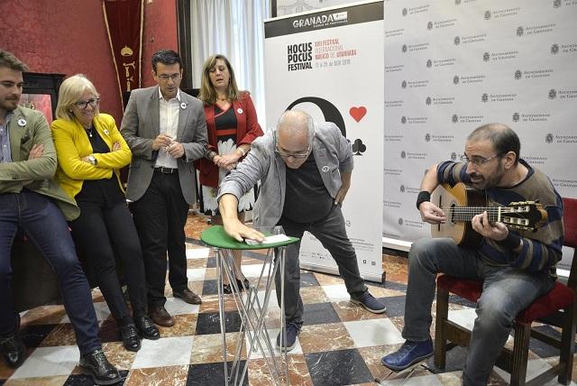 Magomigue, durante la presentación del festival Magomigue, durante la presentación del festival.