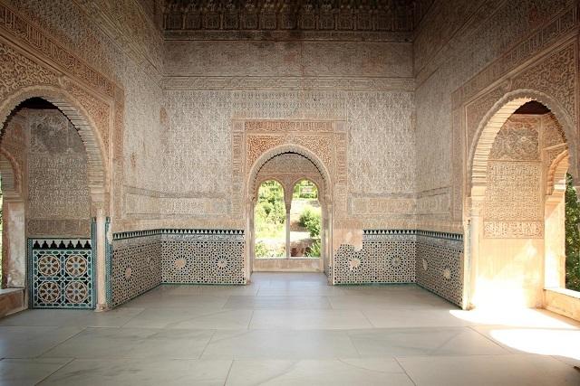 Interior de la Torre e la Cautiva. 