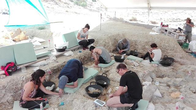 Trabajos arqueológicos en Orce.